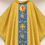 Chasuble brodée en or exclusif Coquilles de Saint Jacques