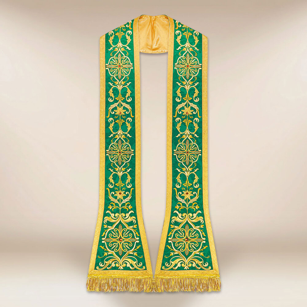 Étole brodée romaine verte