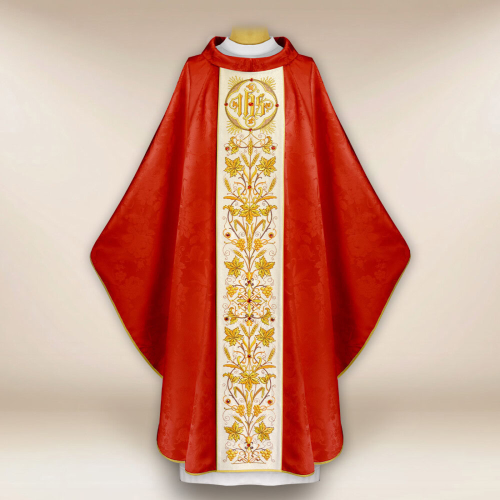 Chasuble brodée en jacquard rouge