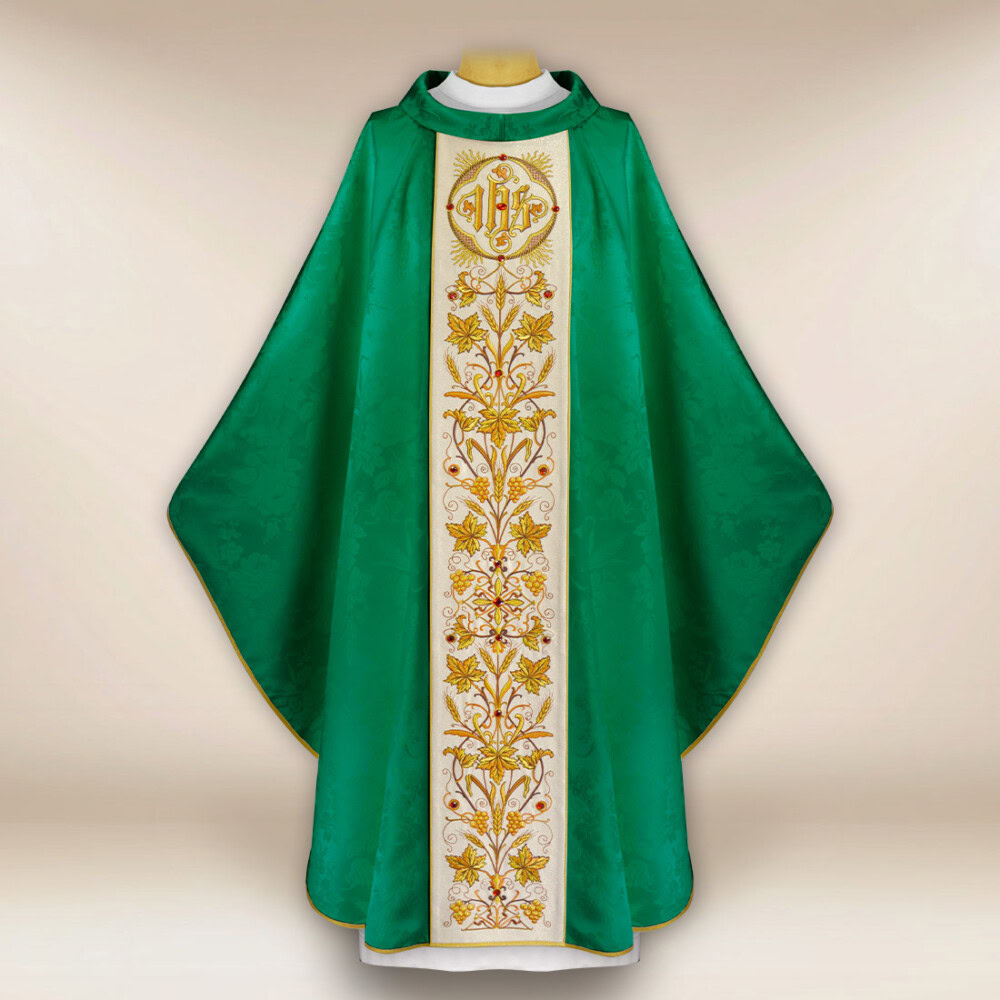 Chasuble brodée en jacquard vert