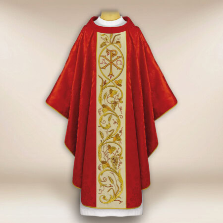 Chasuble brodée avec PX Christum