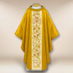 Chasuble brodée avec PX Christum