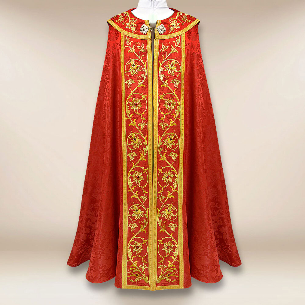 chape liturgique rouge IHS brodée