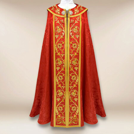 chape liturgique rouge IHS brodée
