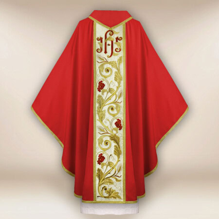 Chasuble brodée avec IHS