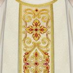 Chasuble liturgique brodée