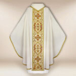 Chasuble liturgique brodée