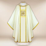 Chasuble brodée écrue avec croix