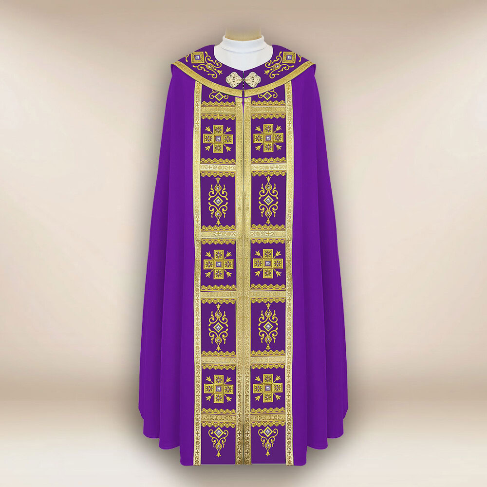 Chape liturgique violette brodée avec des croix