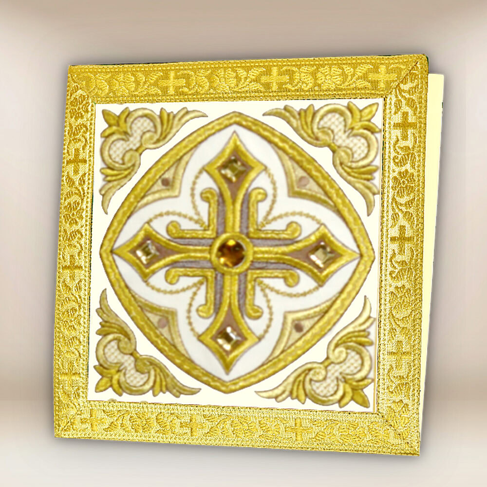 Bourse de corporal brodée écru avec croix