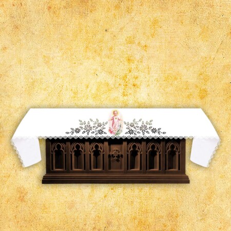 nappe d’autel ajourée