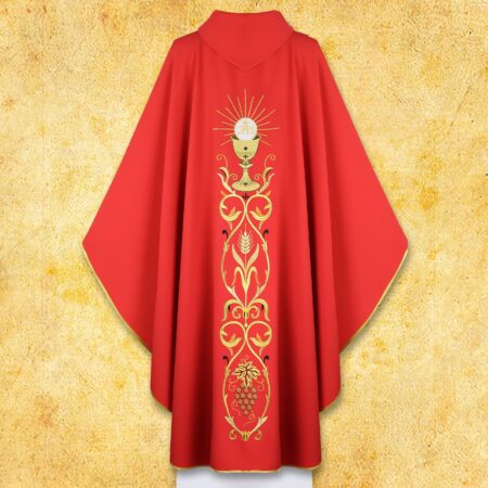 Belle chasuble brodée rouge avec motif de calice