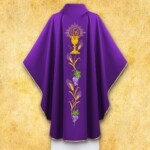 Chasuble brodée Calice violette