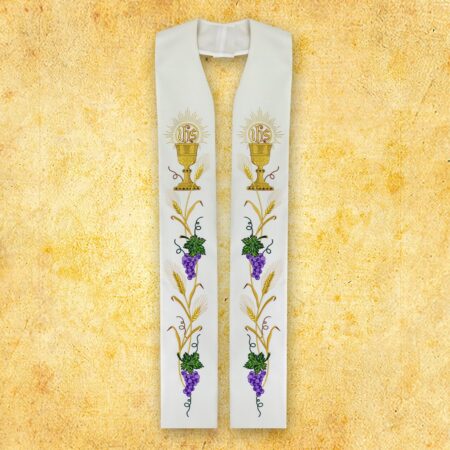 Étole liturgique brodée avec motif de calice