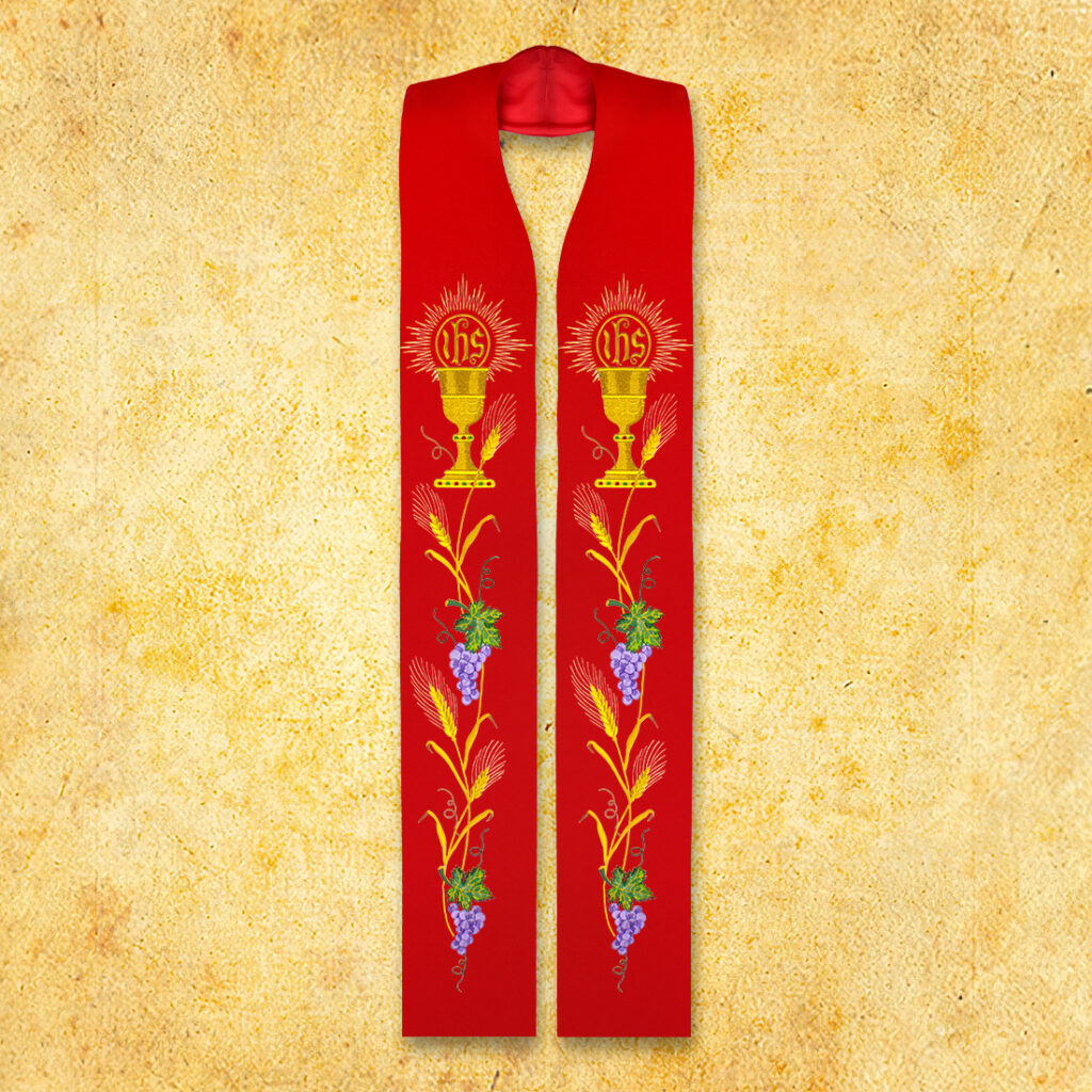Étole liturgique brodée avec motif de calice