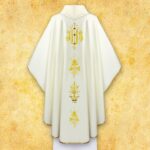 Chasuble liturgique avec IHS