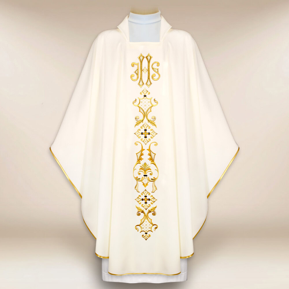 Chasuble liturgique brodée ecru avec le syNotre-Dameole IHS