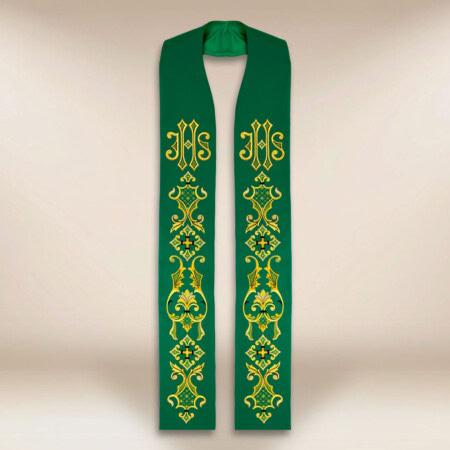 Étole liturgique brodée verte avec IHS