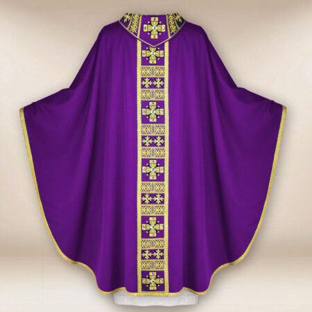 Chasuble liturgique violette brodée