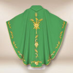 Chasuble liturgique verte avec PX