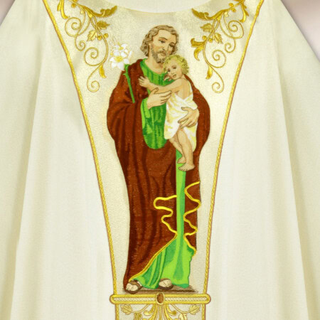 Chasuble liturgique brodée avec l'image de Saint Joseph