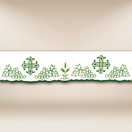 Dentelle brodée liturgique verte