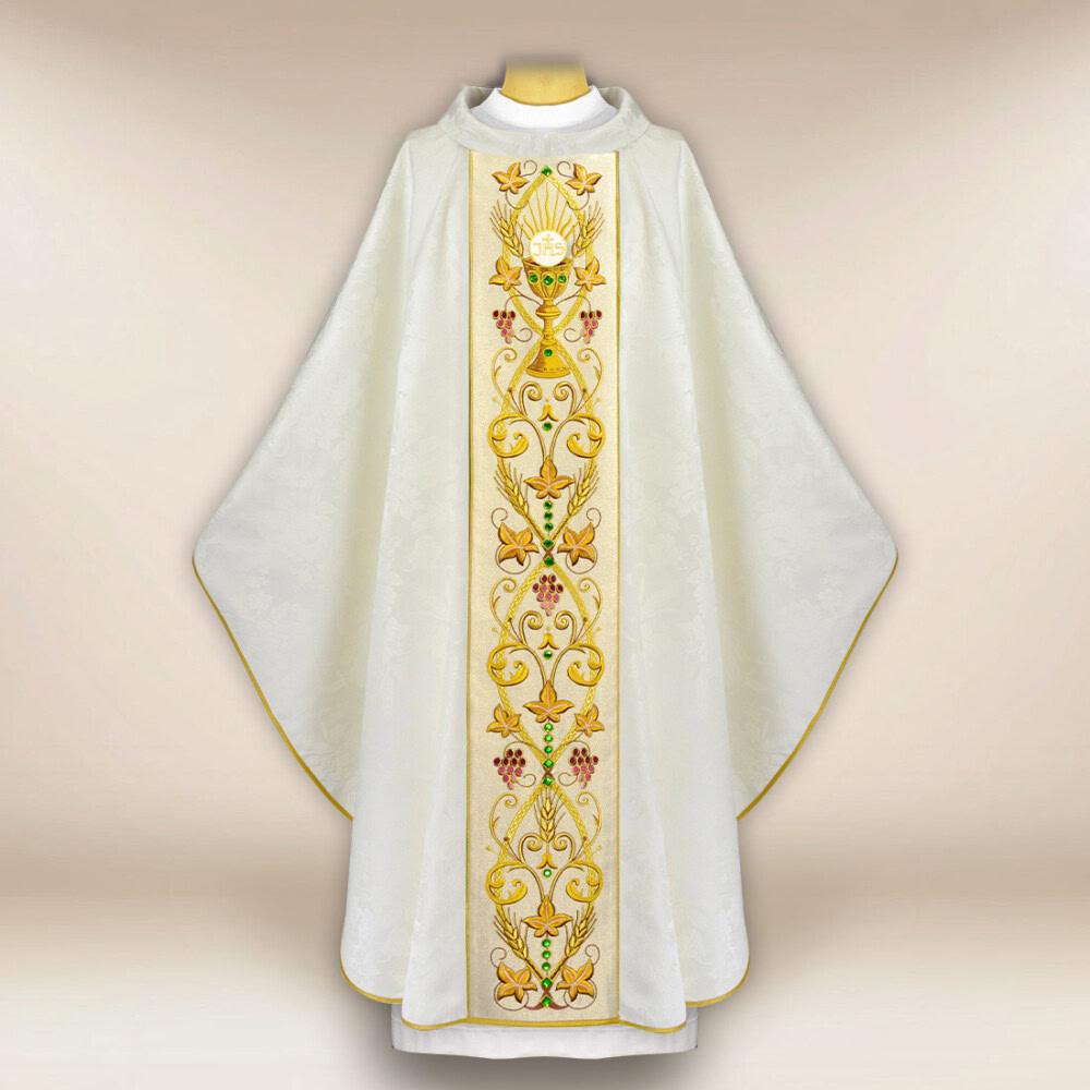 Chasuble brodée avec motif de calice