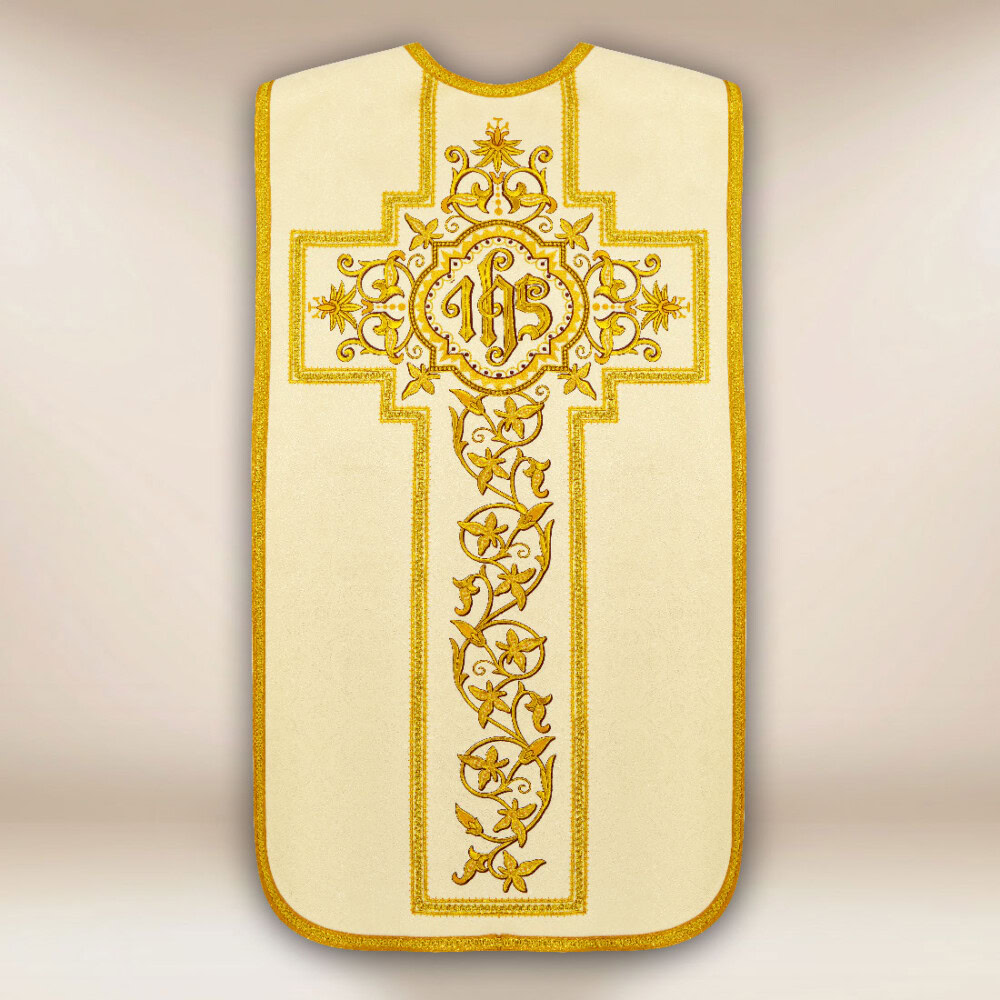 Chasuble romaine brodée ecru