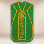Chasuble romaine brodée verte