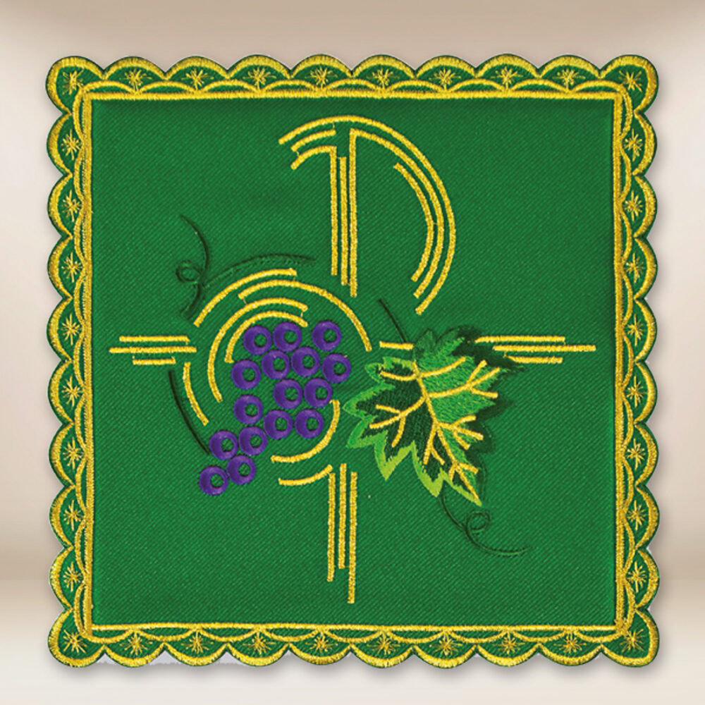 Pale brodée verte