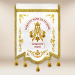 Drapeau Brodé Reine du Rosaire