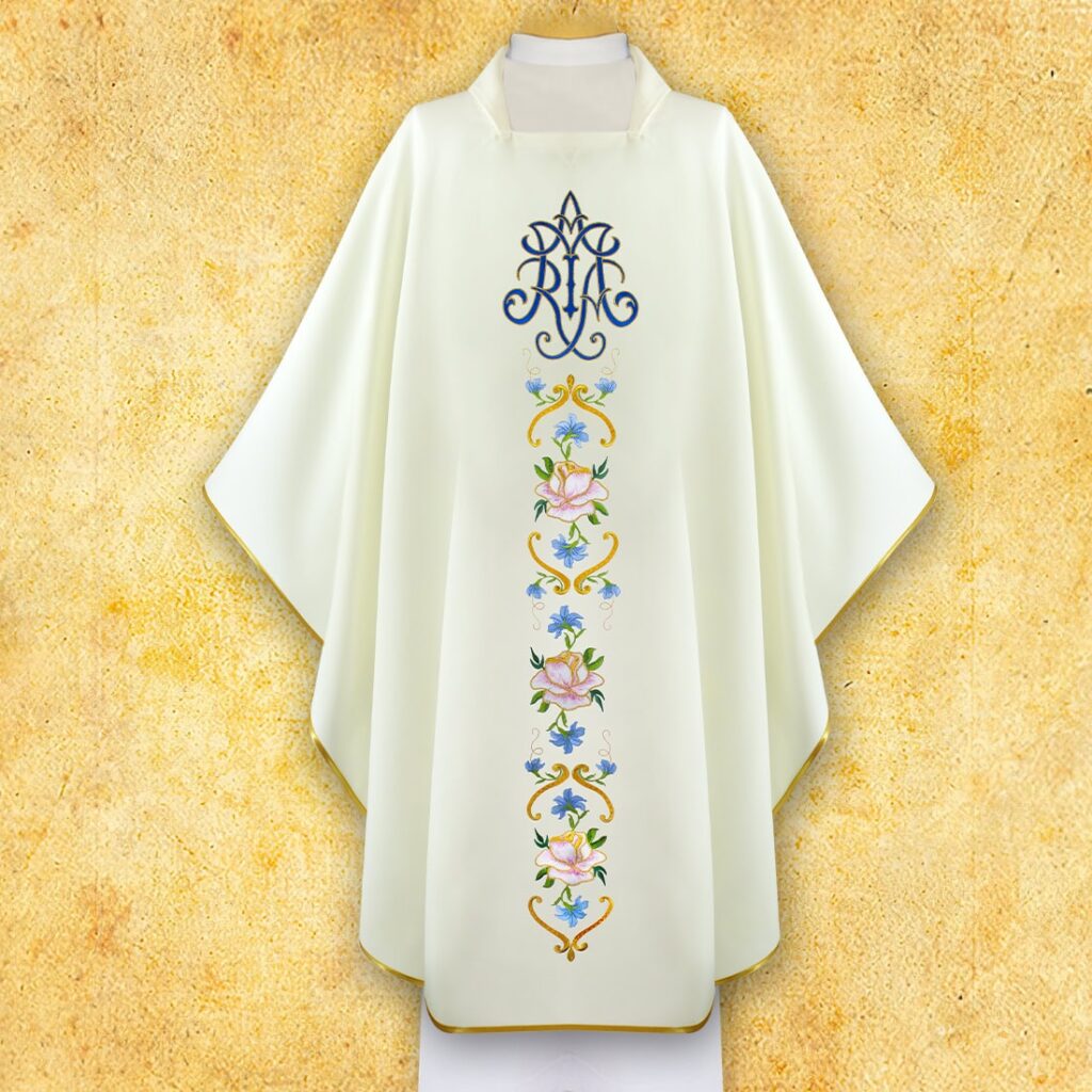 Chasuble brodée écrue Maryjny