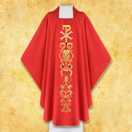 Chasuble liturgique avec motif PX rouge
