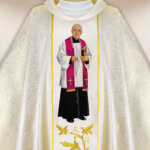 Chasuble brodée Bx. Pr. Michał Sopoćko