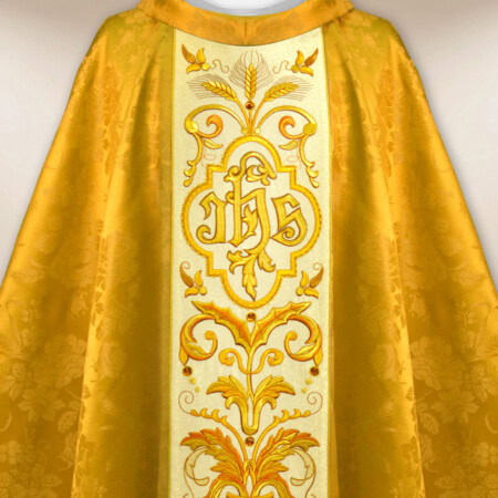 Chasuble brodée dorée IHS