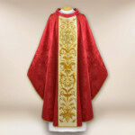 Chasuble brodée IHS rouge