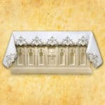 Nappe brodée avec IHS