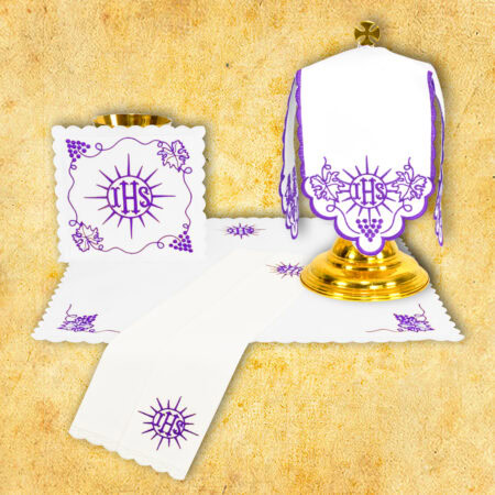 Ensemble de linge de calice violet