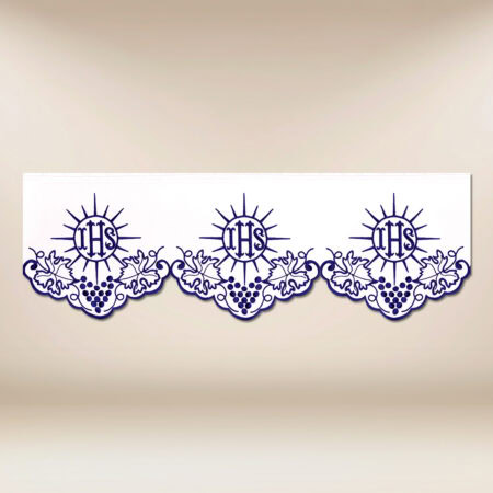 Dentelle brodée violette