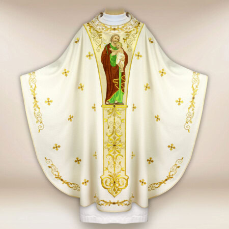 Chasuble brodée avec l'image de saint Joseph