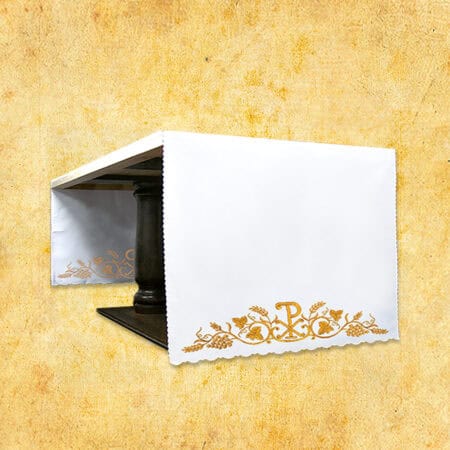 nappe d’autel avec broderie latérale