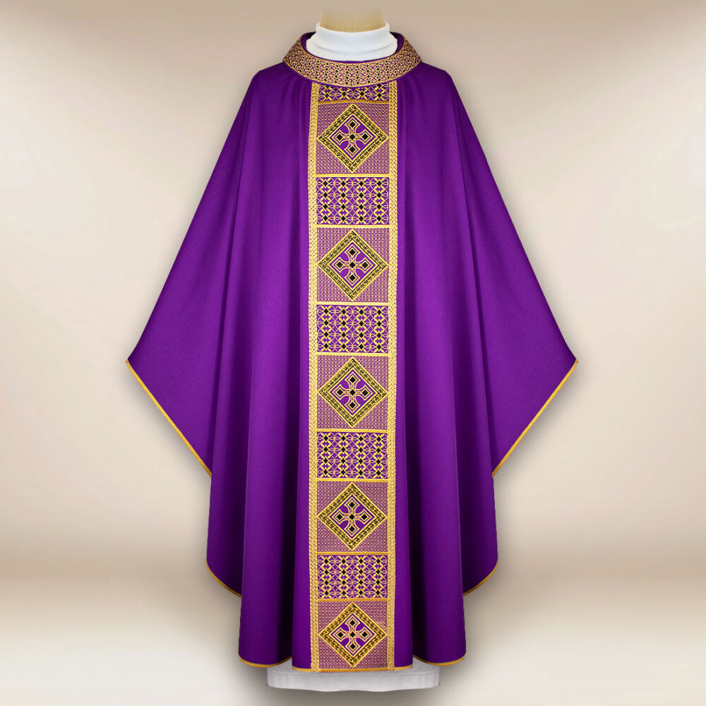 Chasuble liturgique violette brodée