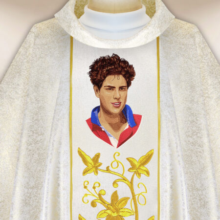 Chasuble brodée Saint Carlo Acutis