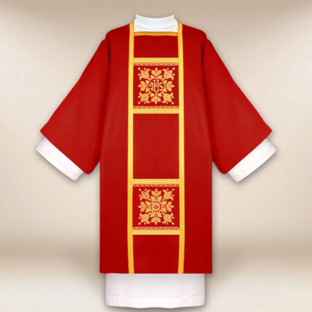 Dalmatique liturgique rouge brodée