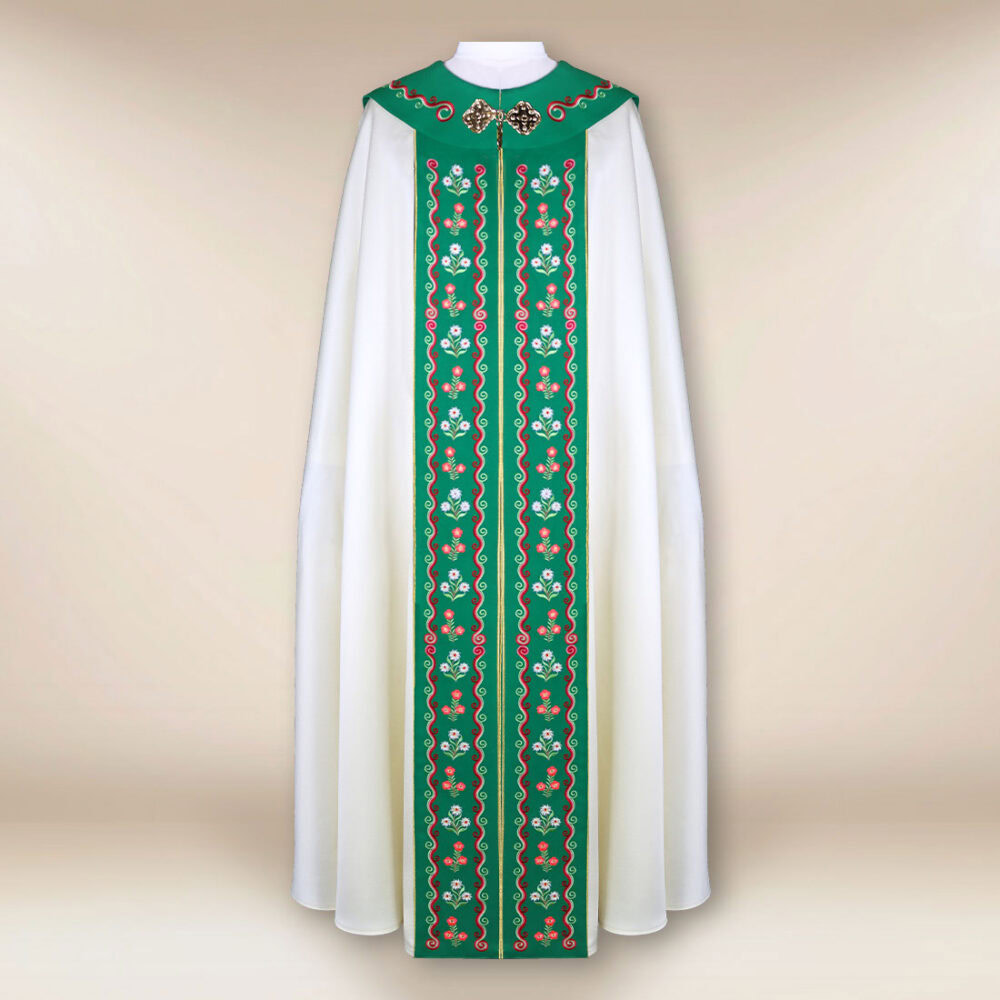 Chape liturgique brodée