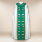 Chape liturgique brodée
