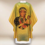 Chasuble dorée avec l'image de Notre-Dame de Czestochowa