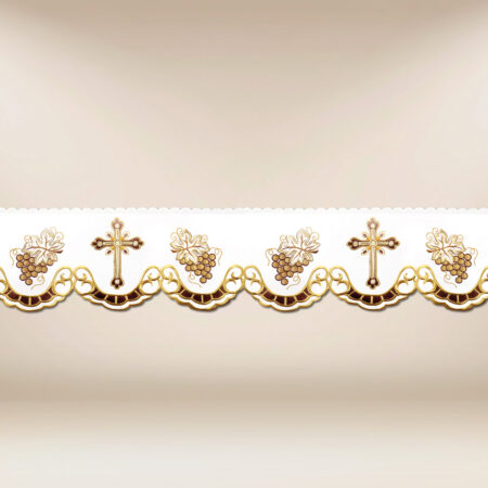 Dentelle liturgique avec broderie dorée