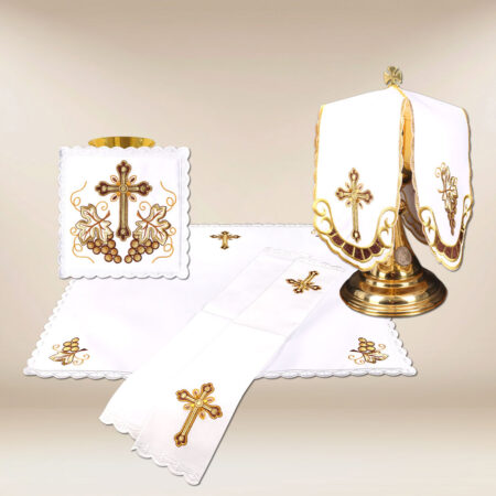 Ensemble de linge de calice et de voile de ciboire
