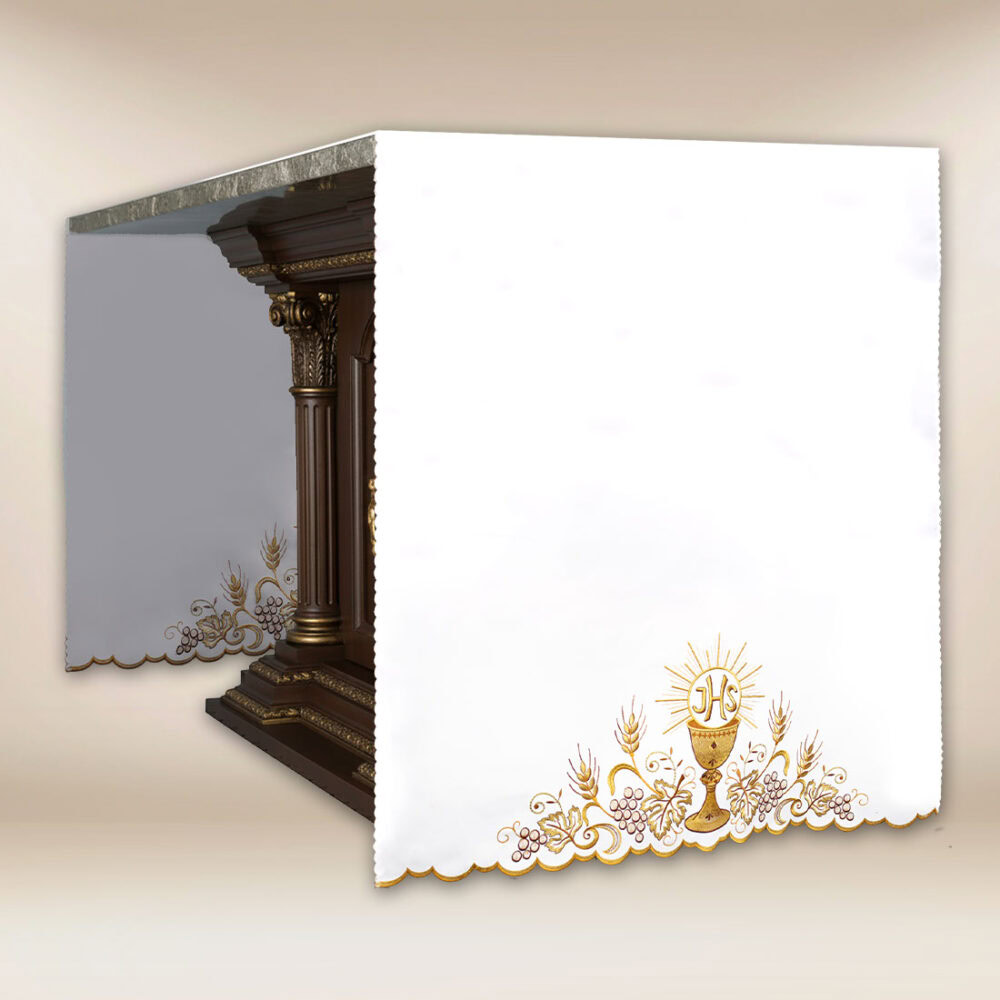 Nappe d’autel brodée calice